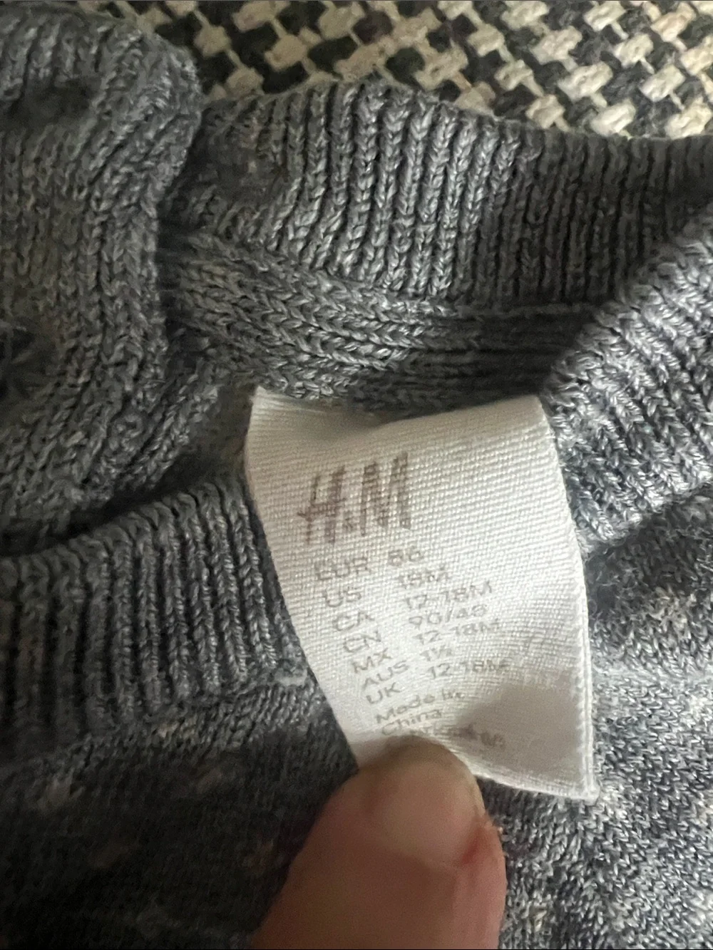 H&M Gray Knit outfit. 12-18 months.